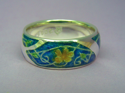 Enamel Ring with Yellow Flower